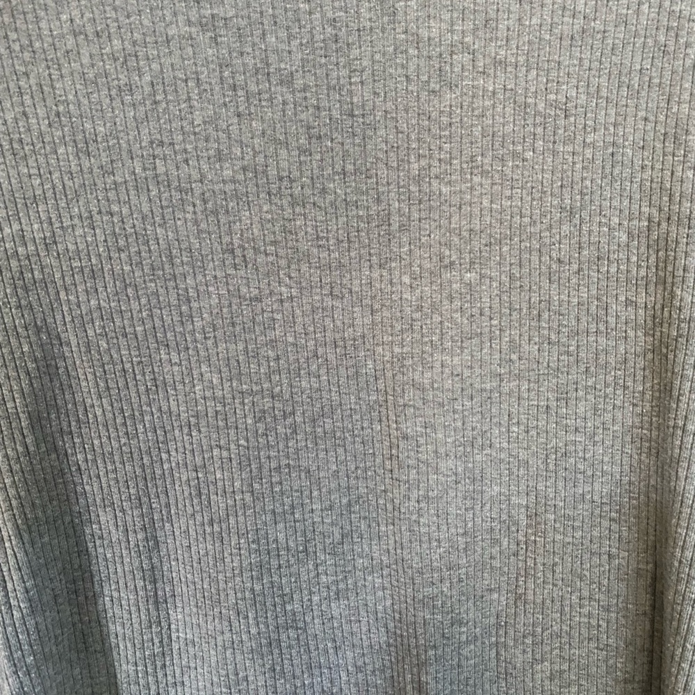 Grey Ribbed Fitted Tee - Picture 3 of 4
